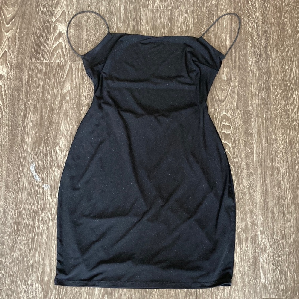 Glimmery body con dress
